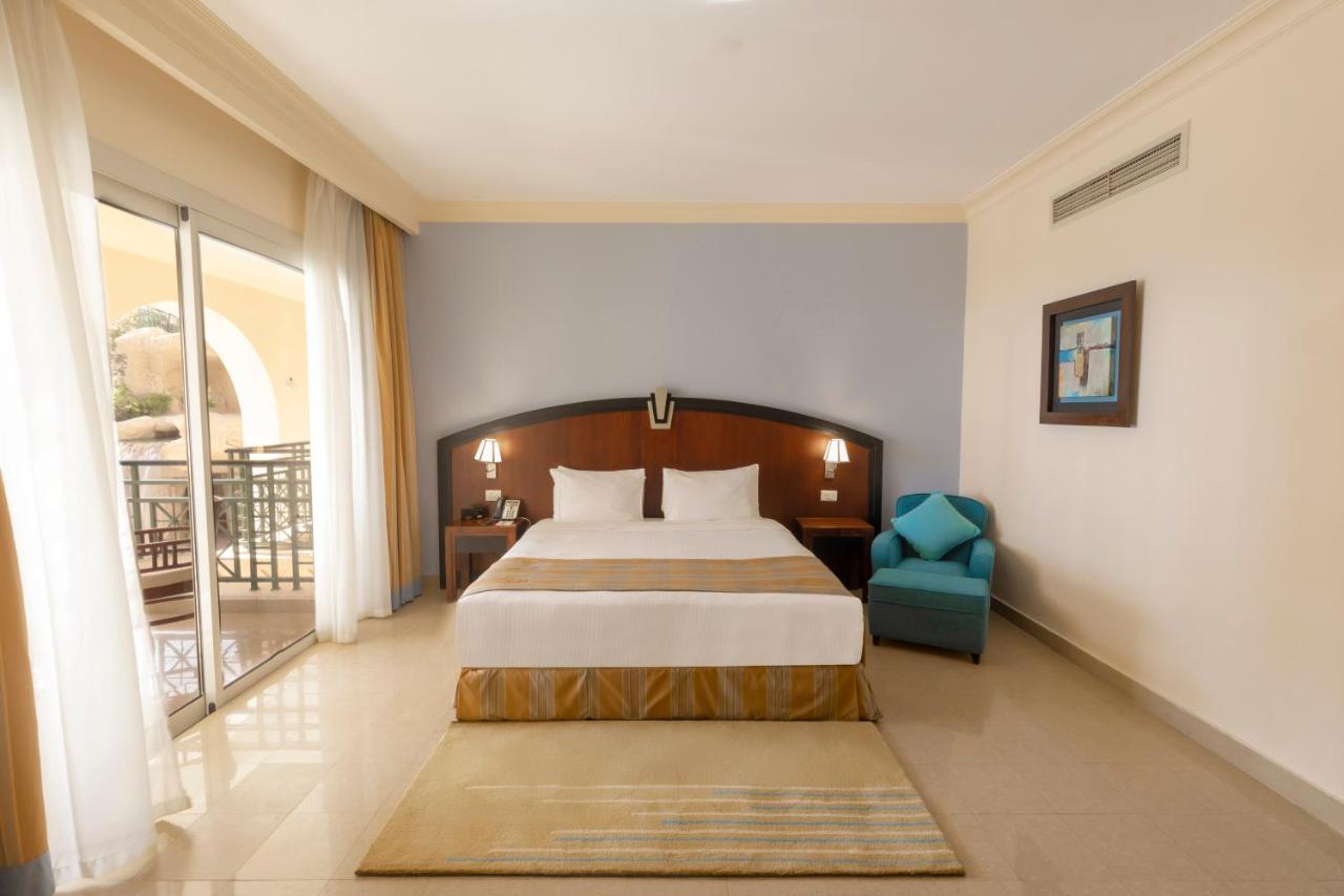 斯特拉迪梅尔海滩酒店&Spa 沙姆沙伊赫 外观 照片 A bedroom at the hotel