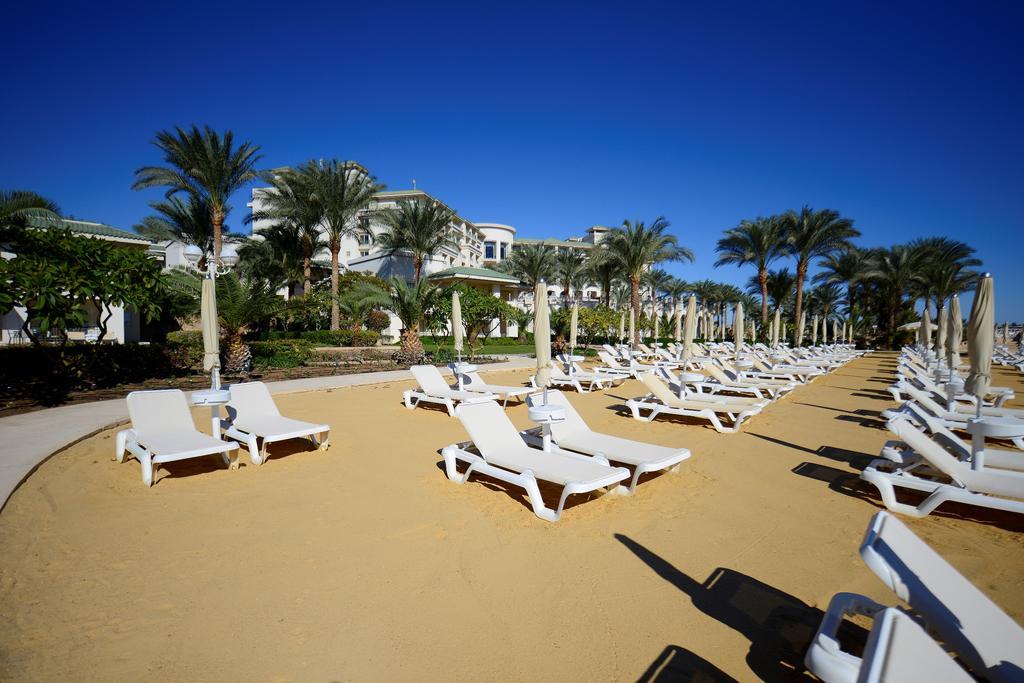 斯特拉迪梅尔海滩酒店&Spa 沙姆沙伊赫 外观 照片 The beach at the Hilton Sharm El Sheikh Resort