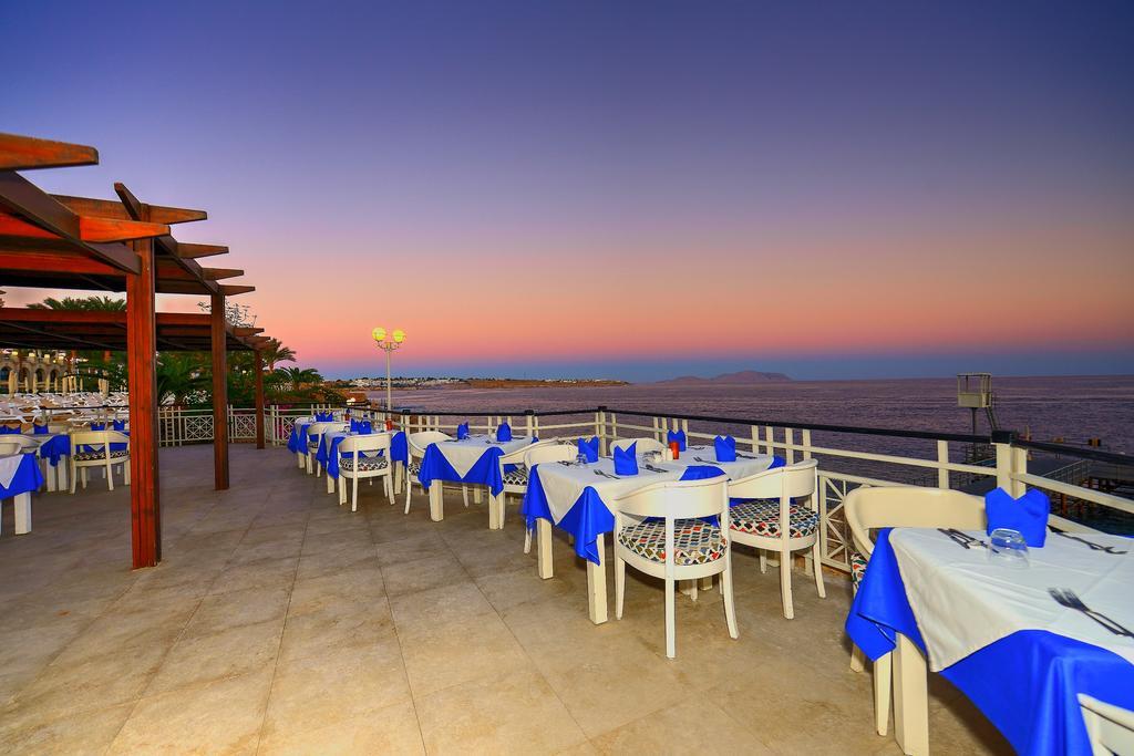 斯特拉迪梅尔海滩酒店&Spa 沙姆沙伊赫 外观 照片 Sunset at the restaurant